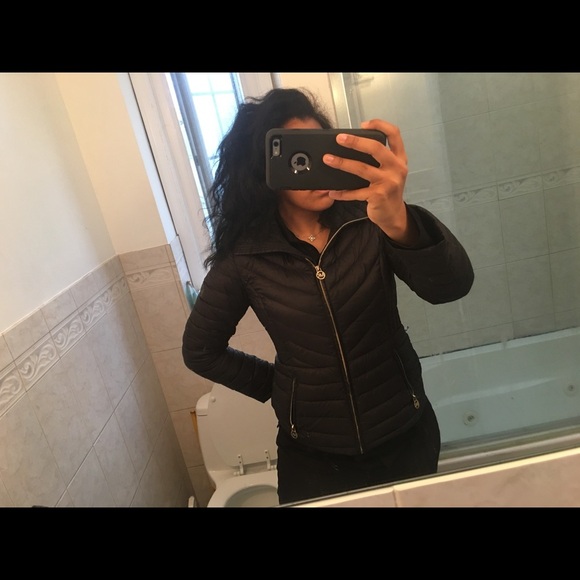 MICHAEL KORS black bubble jacket - Picture 7 of 7